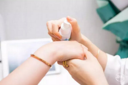 NEWNEW|比大牌還好用的私人定制，C位占領我的化妝臺！