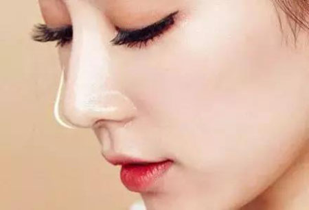鼻綜合—點(diǎn)亮五官的魅力，拯救你的回頭率！