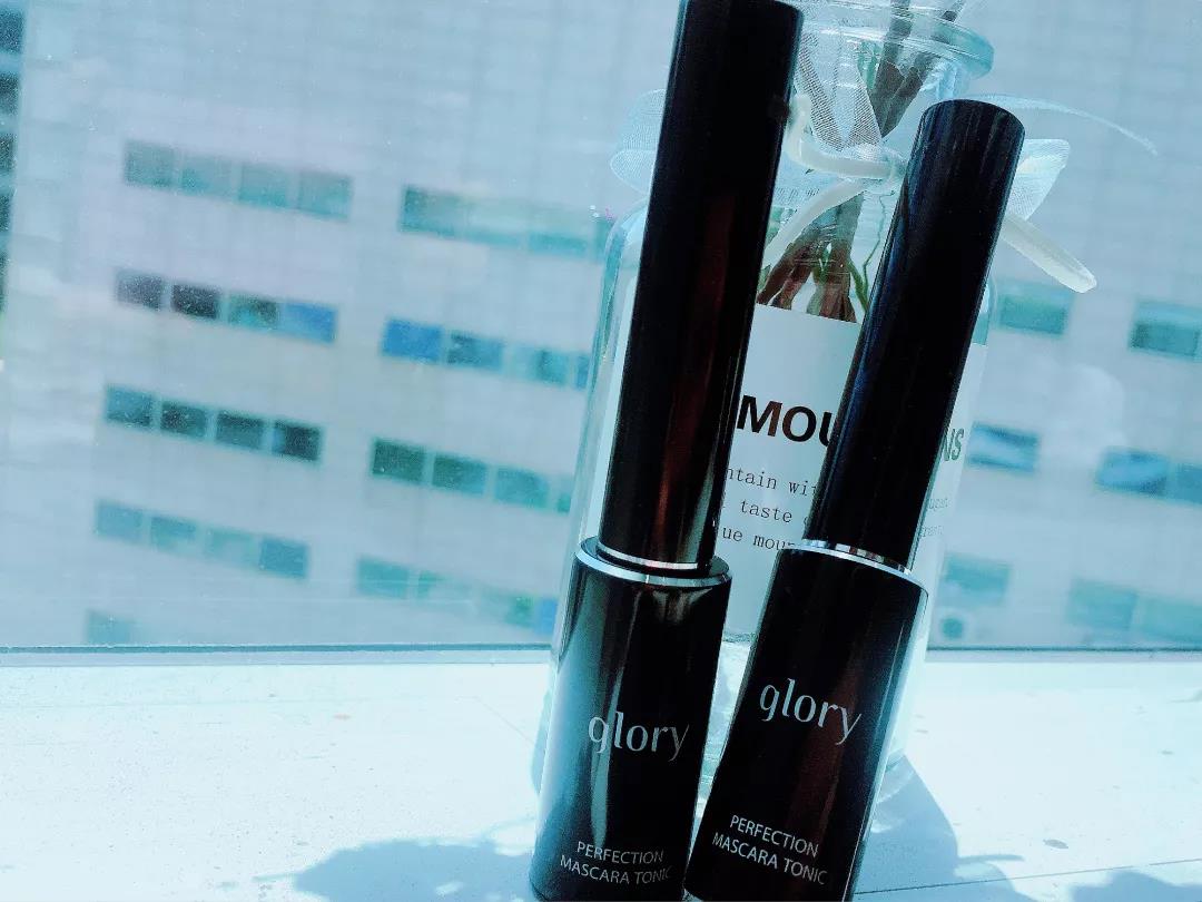 用TOK OUTLET早晚1涂，眼睛放大2倍，顏值上升一萬點?。。?></a></div>
	      <div   id=