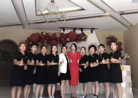 加盟品牌美容院賺不賺錢(qián)？會(huì)虧本嗎？