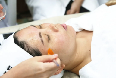 科普傳統美容院及皮膚管理和科技美膚！