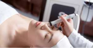 VN智能光電美膚館哪種去黑頭管理更適合你？清潔鏟、小氣泡、酵素粉