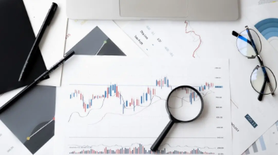 數(shù)字化時(shí)代：美業(yè)市場活力高漲，挑戰(zhàn)與機(jī)會(huì)并存