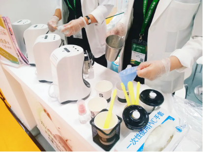 Z世代顏值經濟崛起，私人定制護膚品迎來大熱時代