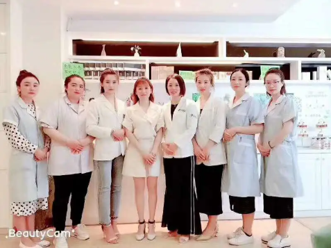皮膚管理運營//如何打造狼性王牌團(tuán)隊？老板都在看