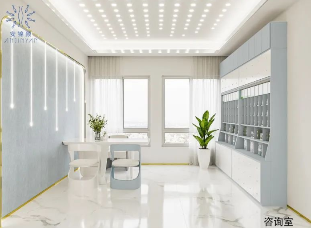 女性創(chuàng)業(yè)開美容院怎么樣？年齡大的能開嗎？